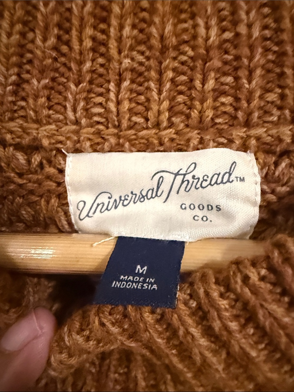 Universal Thread Rust Brown Textured Crewneck Sweater - Picture 7 of 7